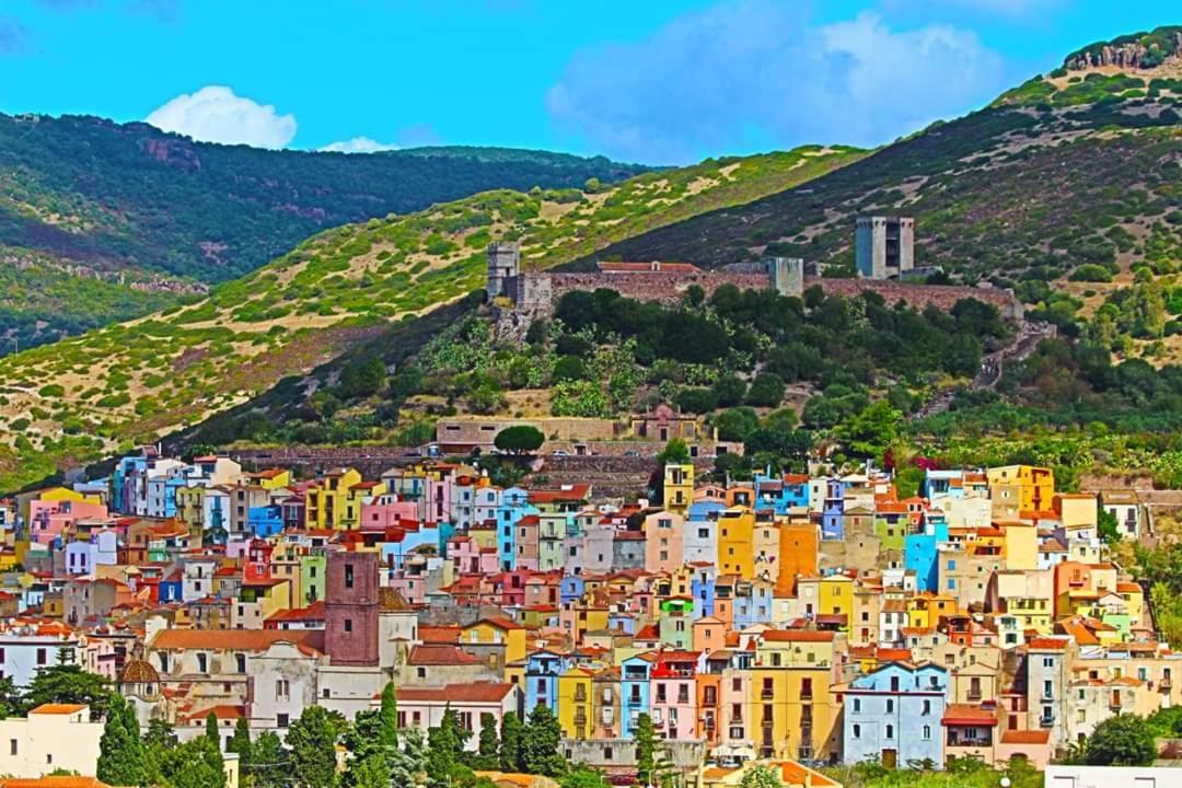 R&B Mediterraneo Bosa Exteriör bild